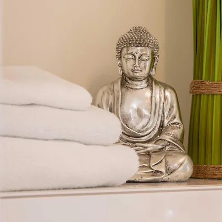 Apartman Atlantica - In Der Hafenresidenz Mit Wellness & Mueritzblick