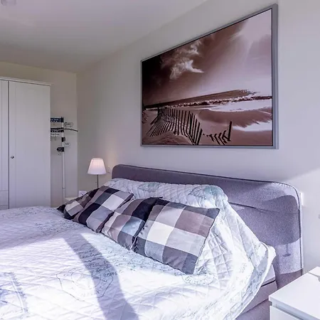 Atlantica - In Der Hafenresidenz Mit Wellness & Mueritzblick Apartman