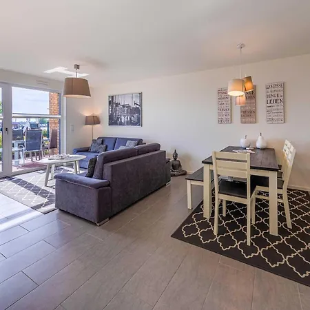 Atlantica - In Der Hafenresidenz Mit Wellness & Mueritzblick