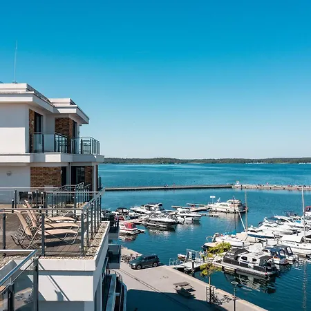 Apartman Atlantica - In Der Hafenresidenz Mit Wellness & Mueritzblick Waren