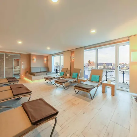 Apartman Atlantica - In Der Hafenresidenz Mit Wellness & Mueritzblick